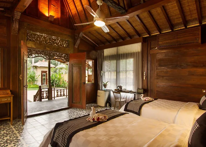 Puri Tupai Villa *