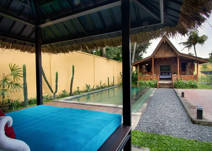 Puri Tupai Villa