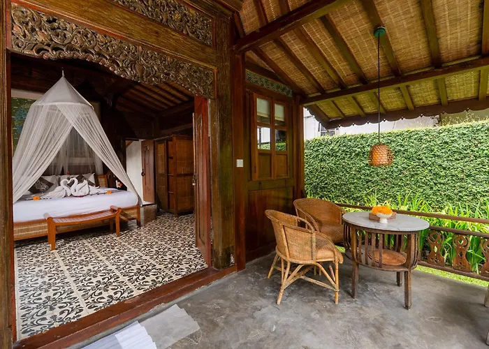 Puri Tupai Villa